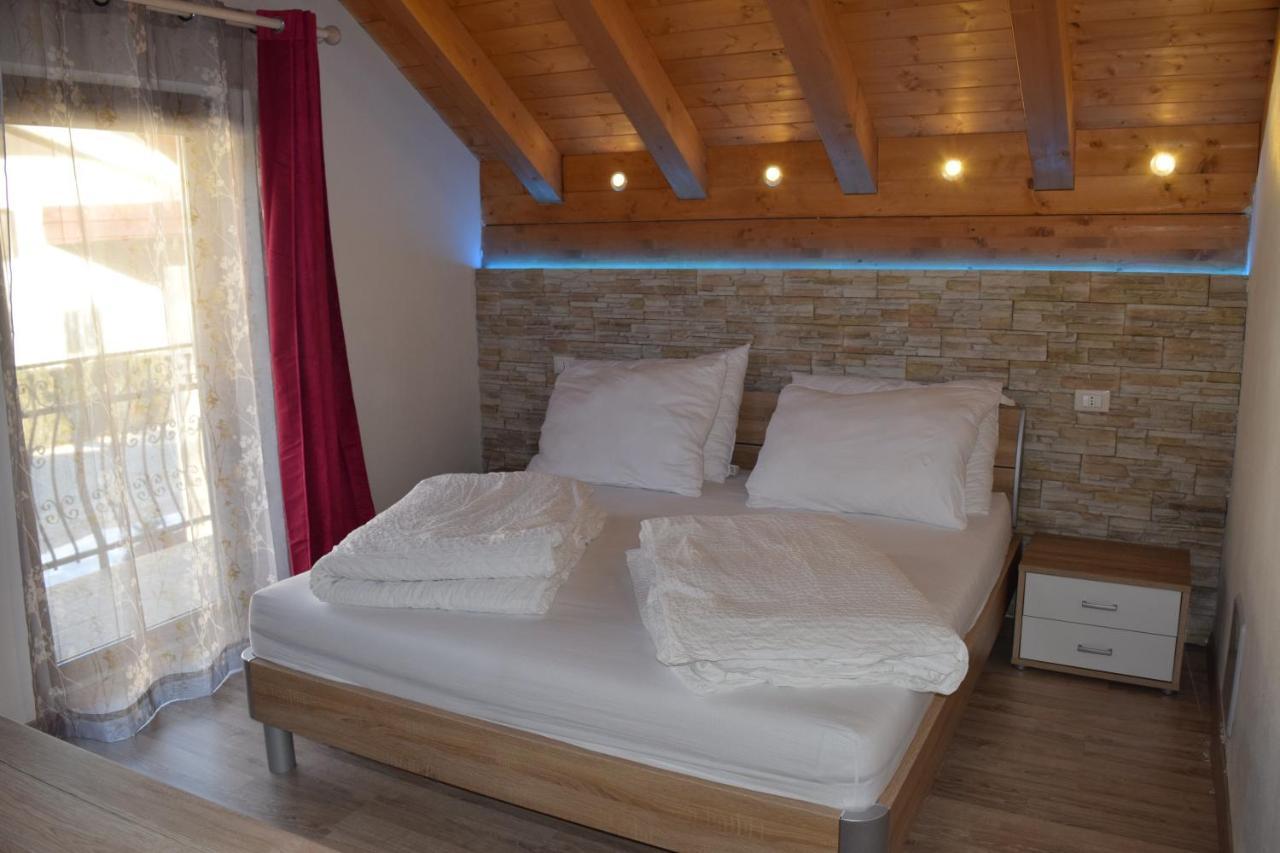 Casa Vacanza Cadorna Residence 타르비시오 외부 사진
